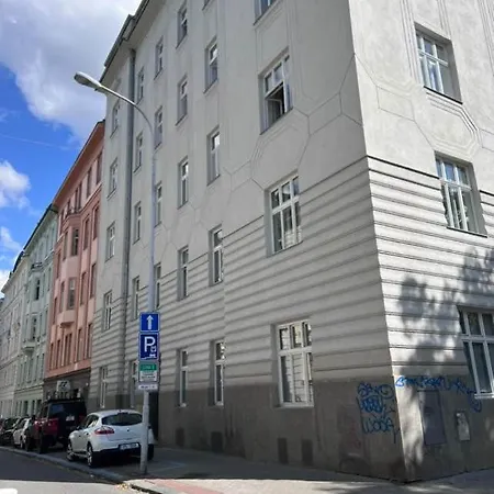 Apartament Queen